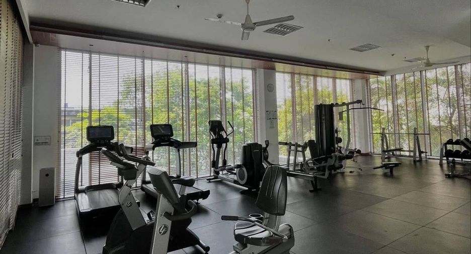 For sale 2 bedrooms condo in Yan Nawa, Bangkok