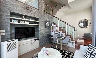 Casa en venta de 4 habitaciones en Lat Phrao, Bangkok