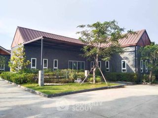 Haus zum Kauf mit 1 Zimmer in Bang Lamung, Chonburi