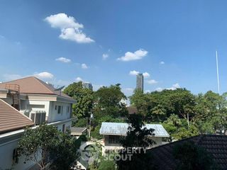 Wohnung zur Miete mit 1 Zimmer in Watthana, Bangkok