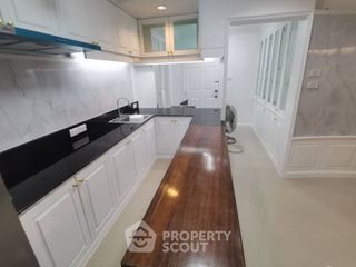 For rent 3 bedrooms condo in Yan Nawa, Bangkok