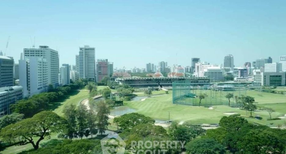 For rent 2 bedrooms condo in Pathum Wan, Bangkok