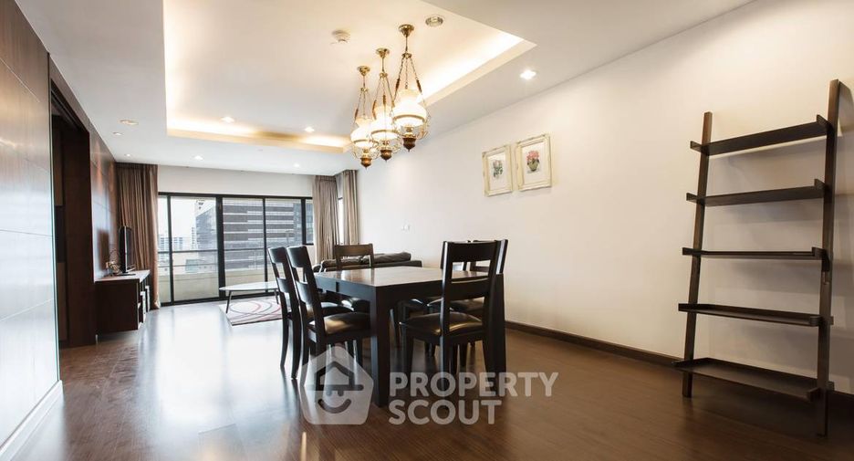 For rent 3 bedrooms condo in Sathon, Bangkok