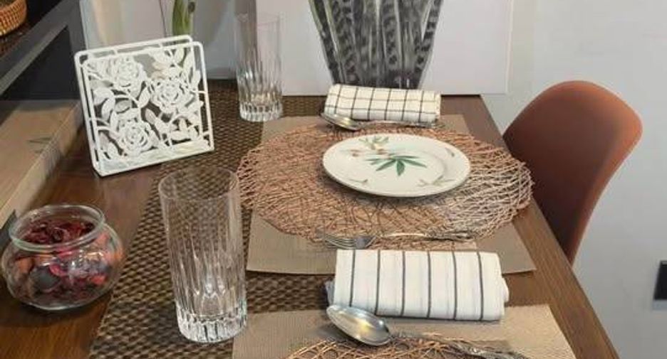 For rent 1 bed condo in Huai Khwang, Bangkok