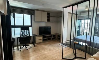 Wohnung zur Miete mit 1 Zimmer in Khlong San, Bangkok