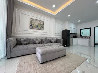出售 3 卧室 联排别墅 在 Bang Lamung, Chon Buri