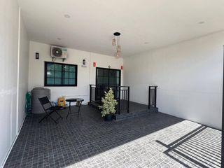出售 2 卧室 联排别墅 在 Bang Lamung, Chon Buri