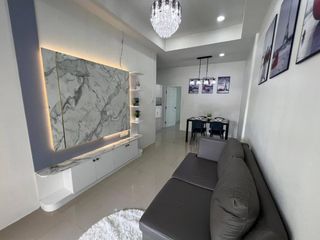 出售 2 卧室 联排别墅 在 Bang Lamung, Chon Buri