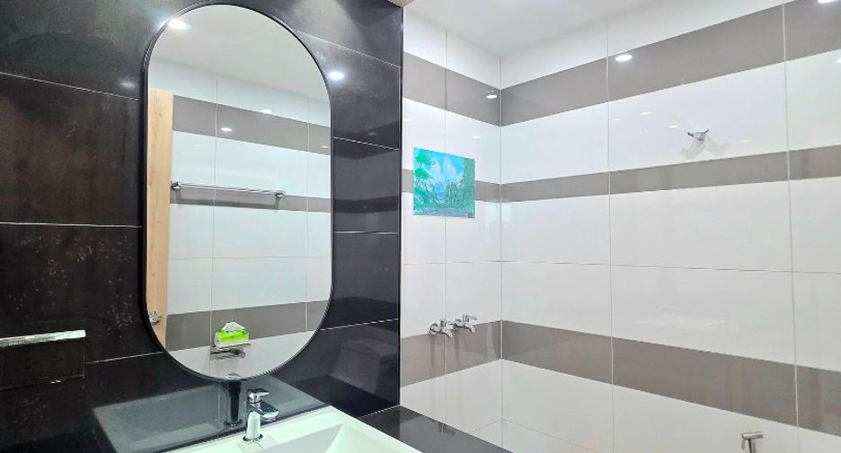 À vendre 2 chambres condo à Pratumnak, Pattaya