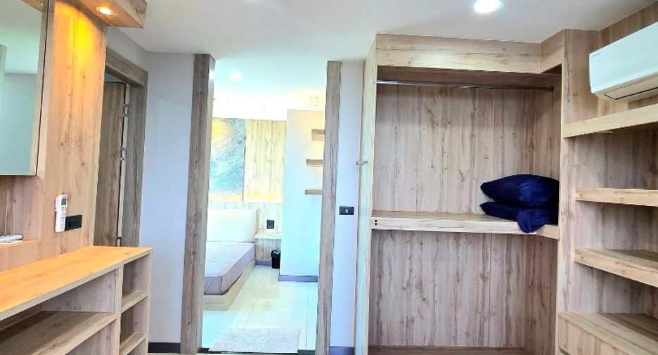 À vendre 2 chambres condo à Pratumnak, Pattaya