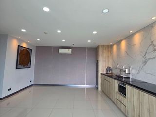 À vendre 2 chambres condo à Bang Lamung, Chonburi