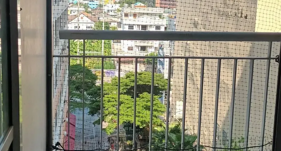 For rent 1 bed condo in Thon Buri, Bangkok