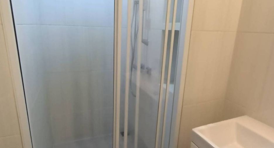 Продажа 1 кровать кондо в Чатучак, Бангкок