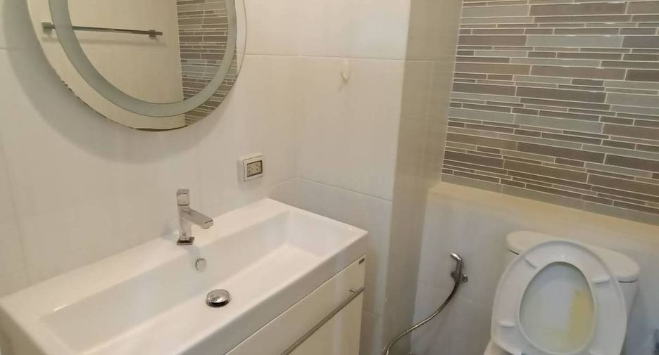 Продажа 1 кровать кондо в Чатучак, Бангкок