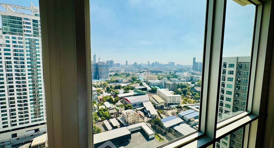 For sale 2 bedrooms condo in Khlong Toei, Bangkok
