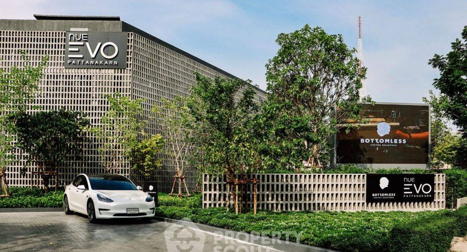 For sale 2 bedrooms condo in Suan Luang, Bangkok