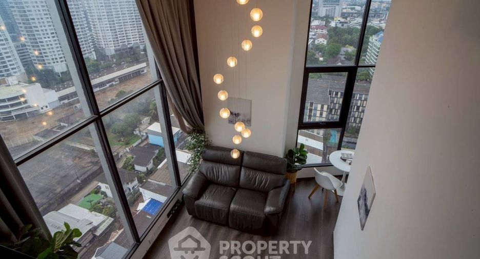 For sale 2 bedrooms condo in Chatuchak, Bangkok