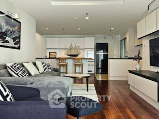 For sale 2 bedrooms condo in Huai Khwang, Bangkok