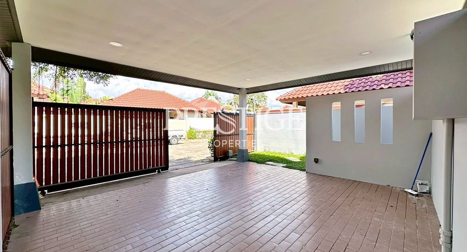 For sale 3 bedrooms house in Huay Yai, Pattaya