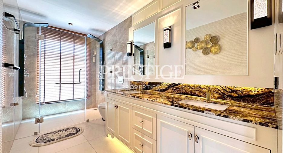 For sale 3 bedrooms house in Huay Yai, Pattaya