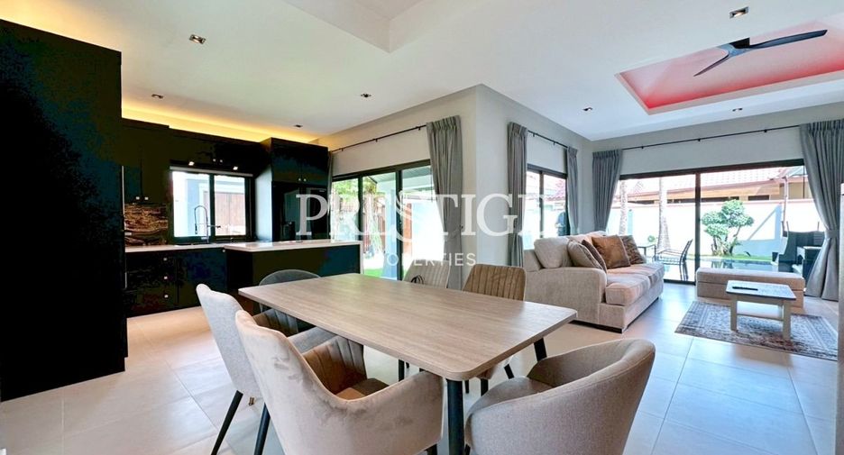 For sale 3 bedrooms house in Huay Yai, Pattaya