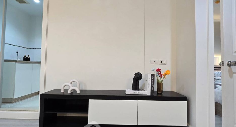 For sale 1 bed condo in Yan Nawa, Bangkok