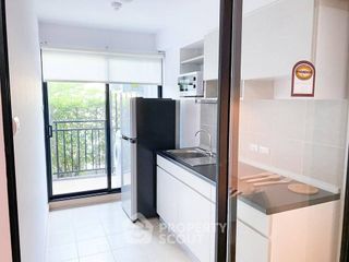 Продажа 1 кровать кондо в Тхон Бури, Бангкок