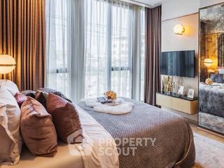 For sale 3 bedrooms condo in Phra Khanong, Bangkok