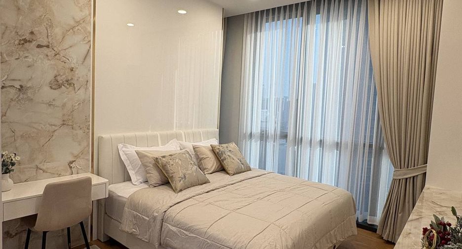 For sale 2 bedrooms condo in Pathum Wan, Bangkok