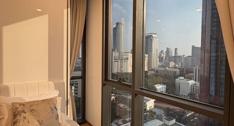For sale 2 bedrooms condo in Pathum Wan, Bangkok