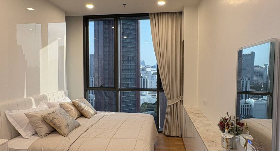 For sale 2 bedrooms condo in Pathum Wan, Bangkok