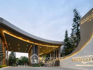 Продажа 4 спальни дом в Банг Кхае, Бангкок