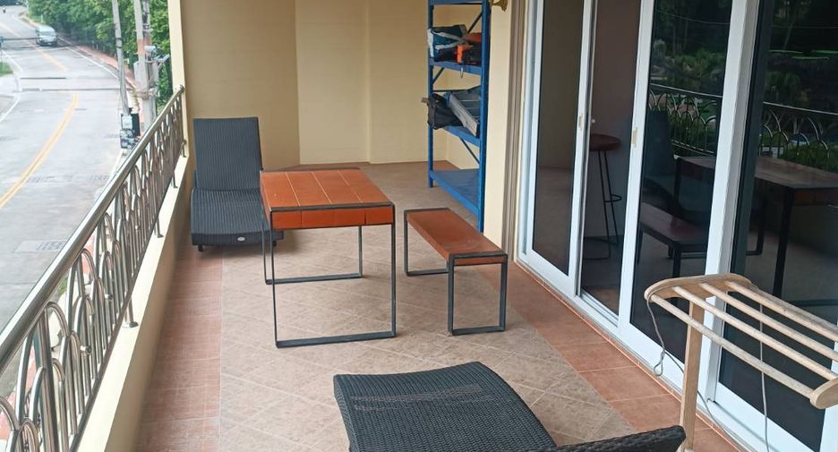 For sale 1 bed condo in Pratumnak, Pattaya