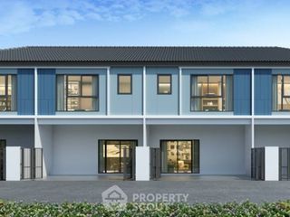 For sale 3 ベッドルーム townhouse in Khan Na Yao, Bangkok