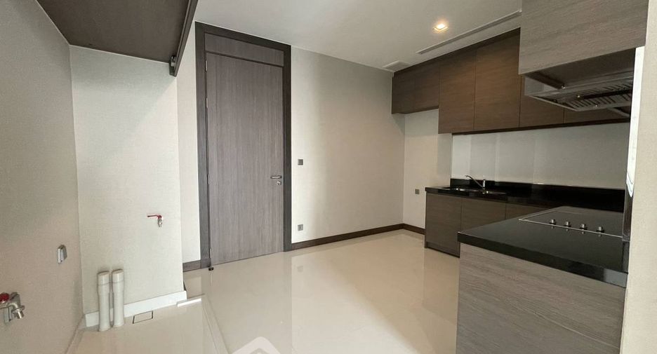 出售 3 卧室 公寓 在 Khlong Toei, 曼谷
