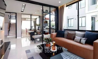 Haus zum Kauf mit 4 Zimmer in Saphan Sung, Bangkok