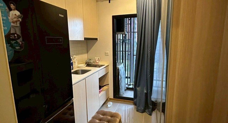 For sale 1 bed condo in Bang Kapi, Bangkok