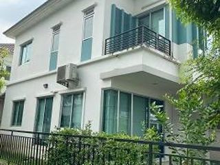 For sale 4 bedrooms house in Khan Na Yao, Bangkok