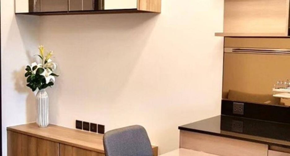 For sale 1 bed condo in Huai Khwang, Bangkok