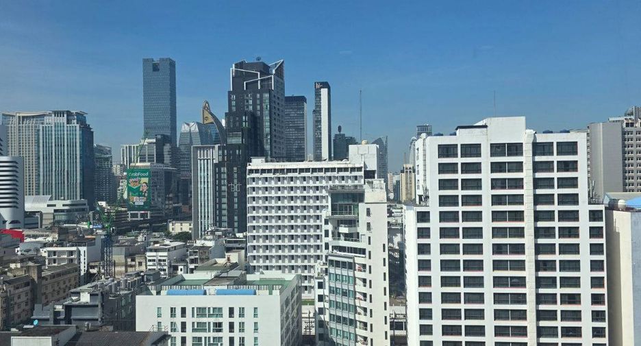 For sale 1 bed condo in Watthana, Bangkok