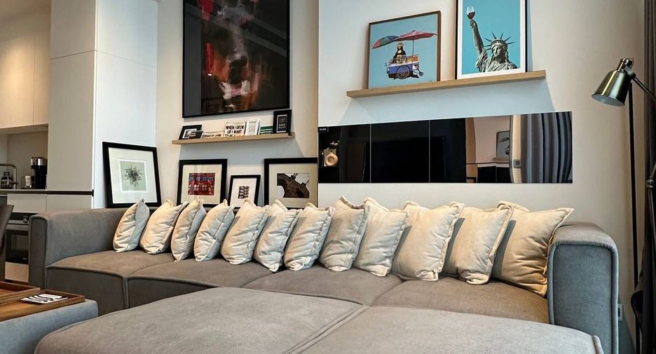 For sale 1 bed condo in Khlong Toei, Bangkok