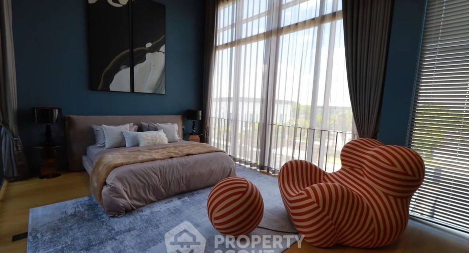 For sale 4 bedrooms villa in Don Mueang, Bangkok