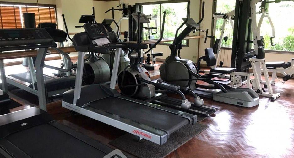 For sale 2 bedrooms condo in Yan Nawa, Bangkok