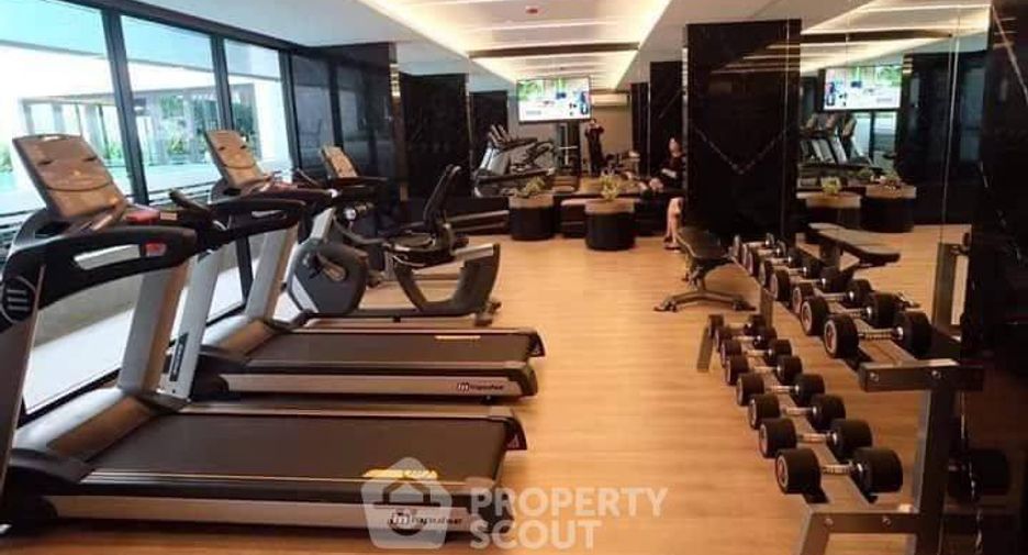 For sale 1 bed condo in Phaya Thai, Bangkok