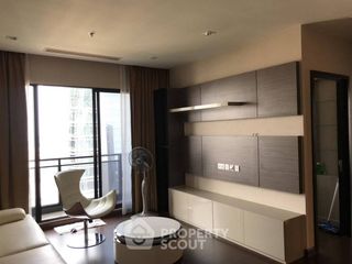 For sale 2 ベッドルーム condo in Huai Khwang, Bangkok