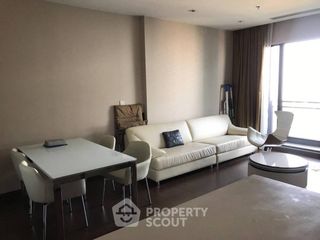For sale 2 ベッドルーム condo in Huai Khwang, Bangkok