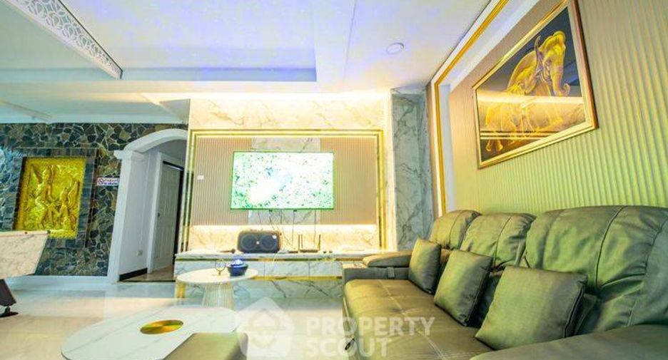 For sale 5 bedrooms villa in Bang Saray, Pattaya