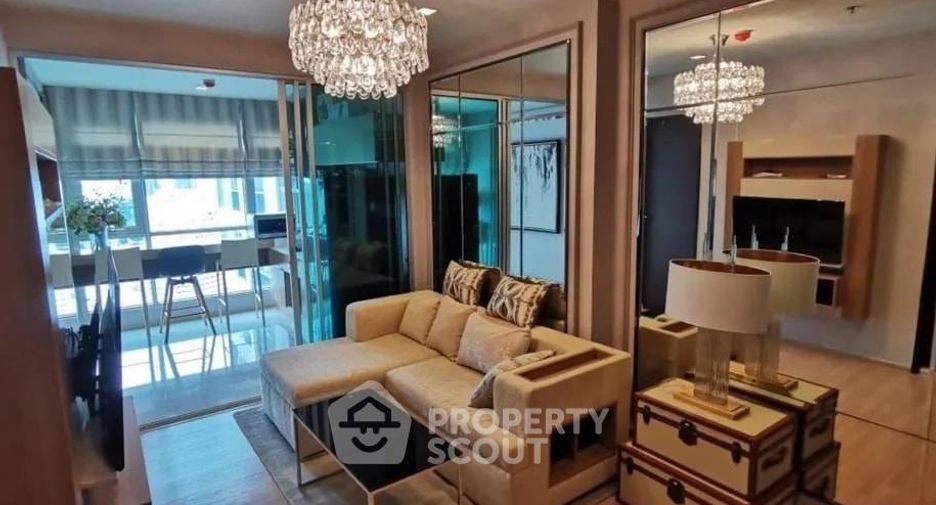 For sale 1 bed condo in Sathon, Bangkok