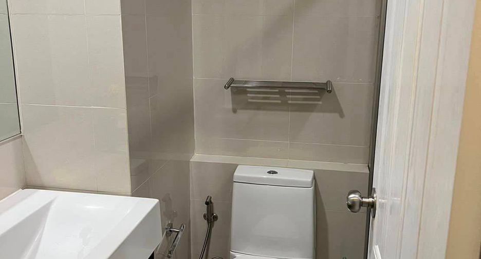 For sale 3 bedrooms condo in Bang Na, Bangkok