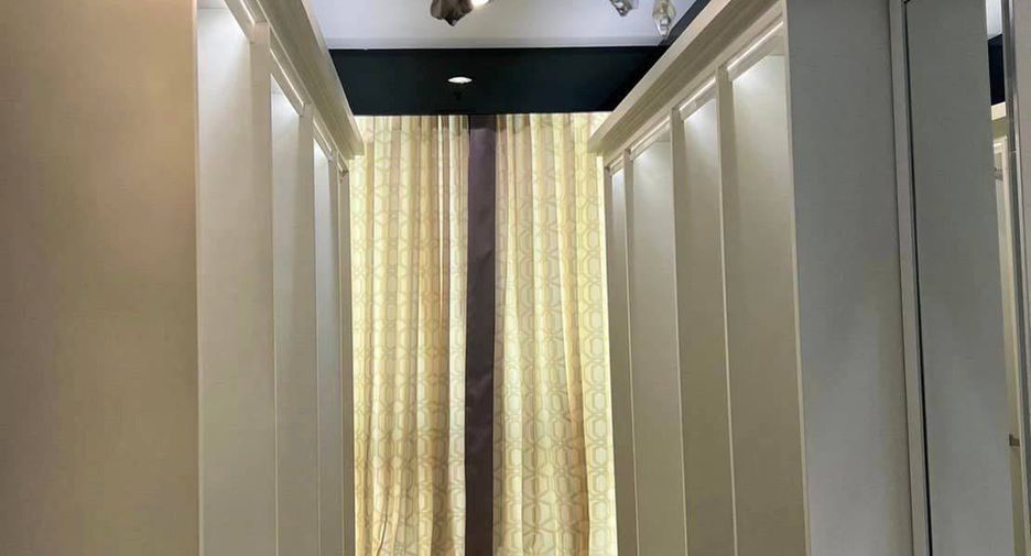 For sale 3 bedrooms condo in Bang Na, Bangkok